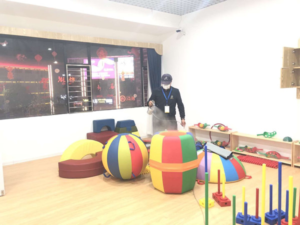 东方爱婴抱抱熊早教馆大型甲醛治理.菌霉防控工程