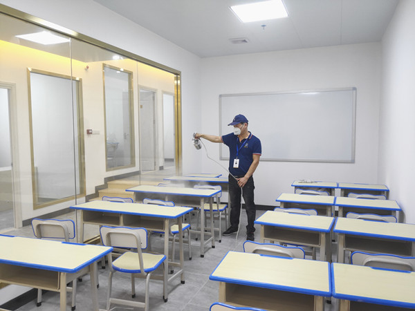 依谋教育集团大型甲醛治理.装修除味工程