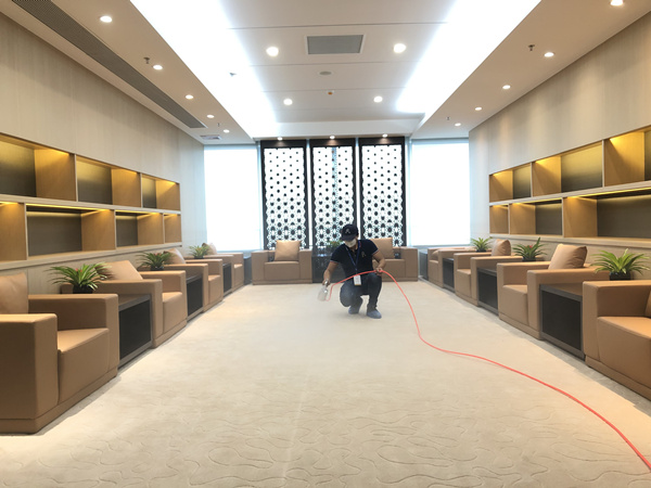 民盈国贸中心集团总部大型甲醛治理.装修除味工程